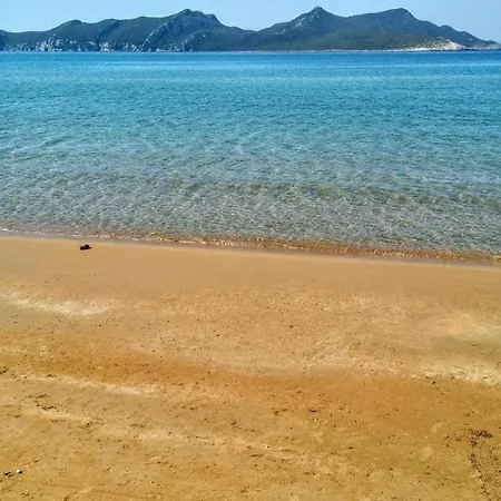 Spacious On The Beach, * Methoni (Messenia)